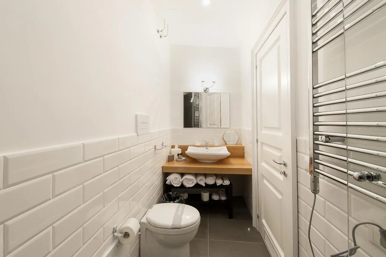 Santa Chiara Tufarelli Glam Rooms Napoli Italia
